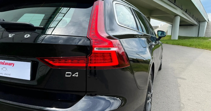 Volvo V60 cena 91900 przebieg: 106000, rok produkcji 2020 z Myszków małe 352